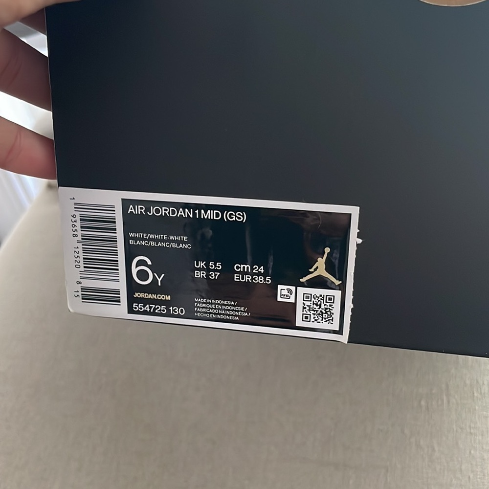 Air Jordan 1 mid (GS) RARE - Picture 5 of 5